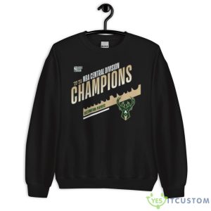 Milwaukee Bucks 2023 Central Division Champions Locker Room Shirt - Unisex Crewneck Sweatshirt
