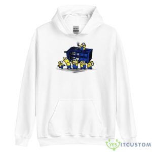 Minions Steal Doctor Who’s Tardis Shirt - Unisex Heavy Blend Hooded Sweatshirt
