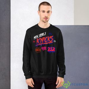 New York Knicks black slap T Shirts For Men and Women - 18000 Unisex Heavy Blend Crewneck Sweatshirt