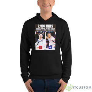 SDSU Athletics Vs Uconn Farthest Physical Distance Between Two Teams In A Final Shirt - Unisex Fleece Pullover Hoodie