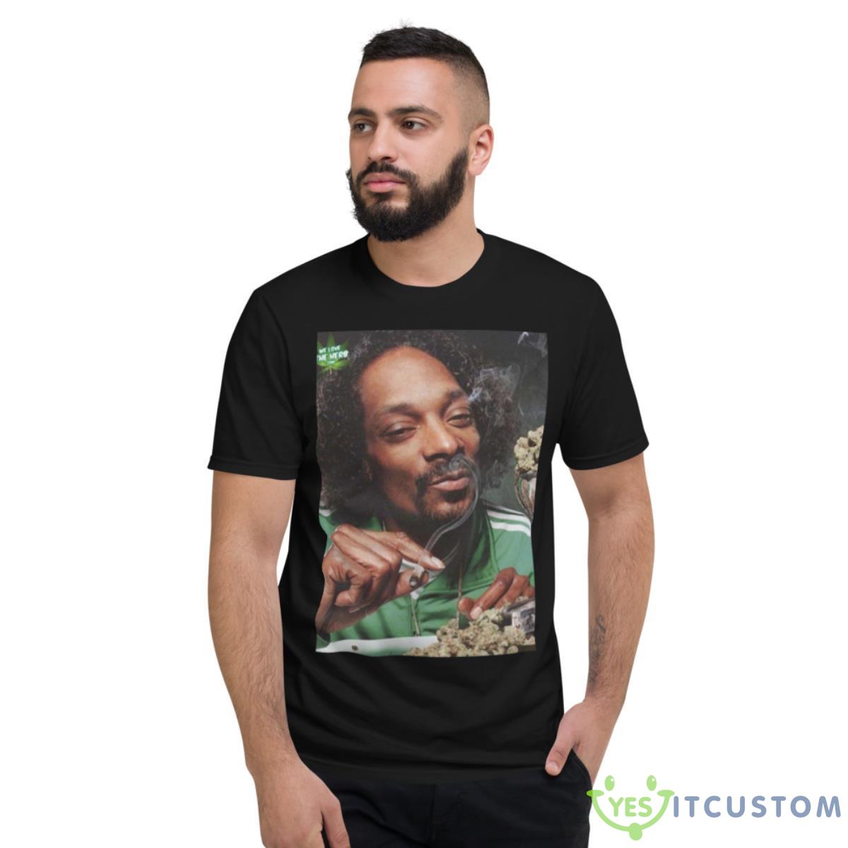 Snoop ‘marley’ Dogg Funny 420 Shirt 8 Snoop ‘marley’ Dogg Funny 420 Shirt - Short Sleeve T-Shirt