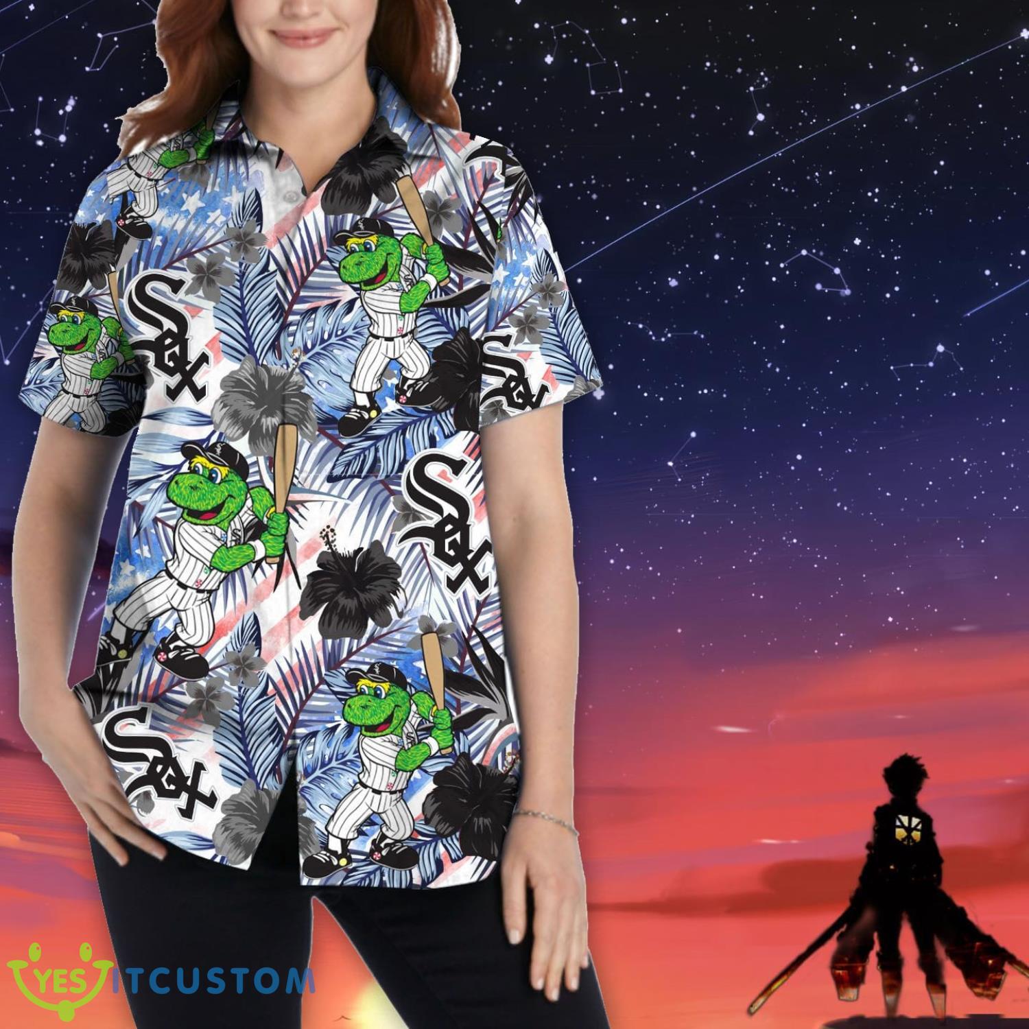 Chicago White Sox Personalized Name Tropical Floral Men Women Hawaiian Shirt And Shorts For MLB Fans 2 Chicago White Sox Personalized Name Tropical Floral Men Women Hawaiian Shirt And Shorts For MLB Fans Product Photo 2