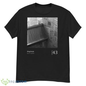 Dum Surfer Minimalist Visualization King Krule Shirt - G500 Men’s Classic T-Shirt