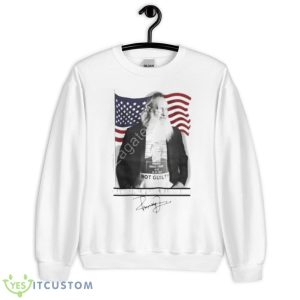 In A World Full Of Clarks Be A Cousin Eddie Shirt - Unisex Heavy Blend Crewneck Sweatshirt