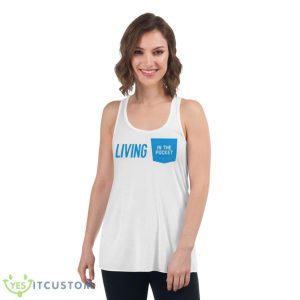 Living in the pocket shirt - Women's Flowy Racerback Tank