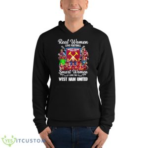 Real Women Love Football Smart Women Love The West Ham Shirt - Unisex Fleece Pullover Hoodie