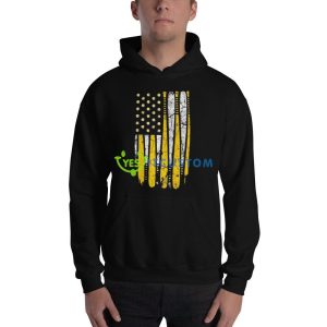 Louisiana State University Baseball Flag Vintage Shirt - 18500 Unisex Heavy Blend Hooded Sweatshirt
