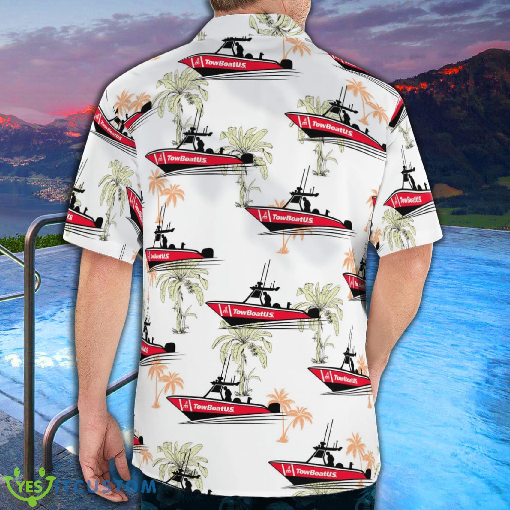 Towboat Us Summer Aloha And Beach Short 2 Towboat Us Summer Aloha And Beach Short Product Photo 2