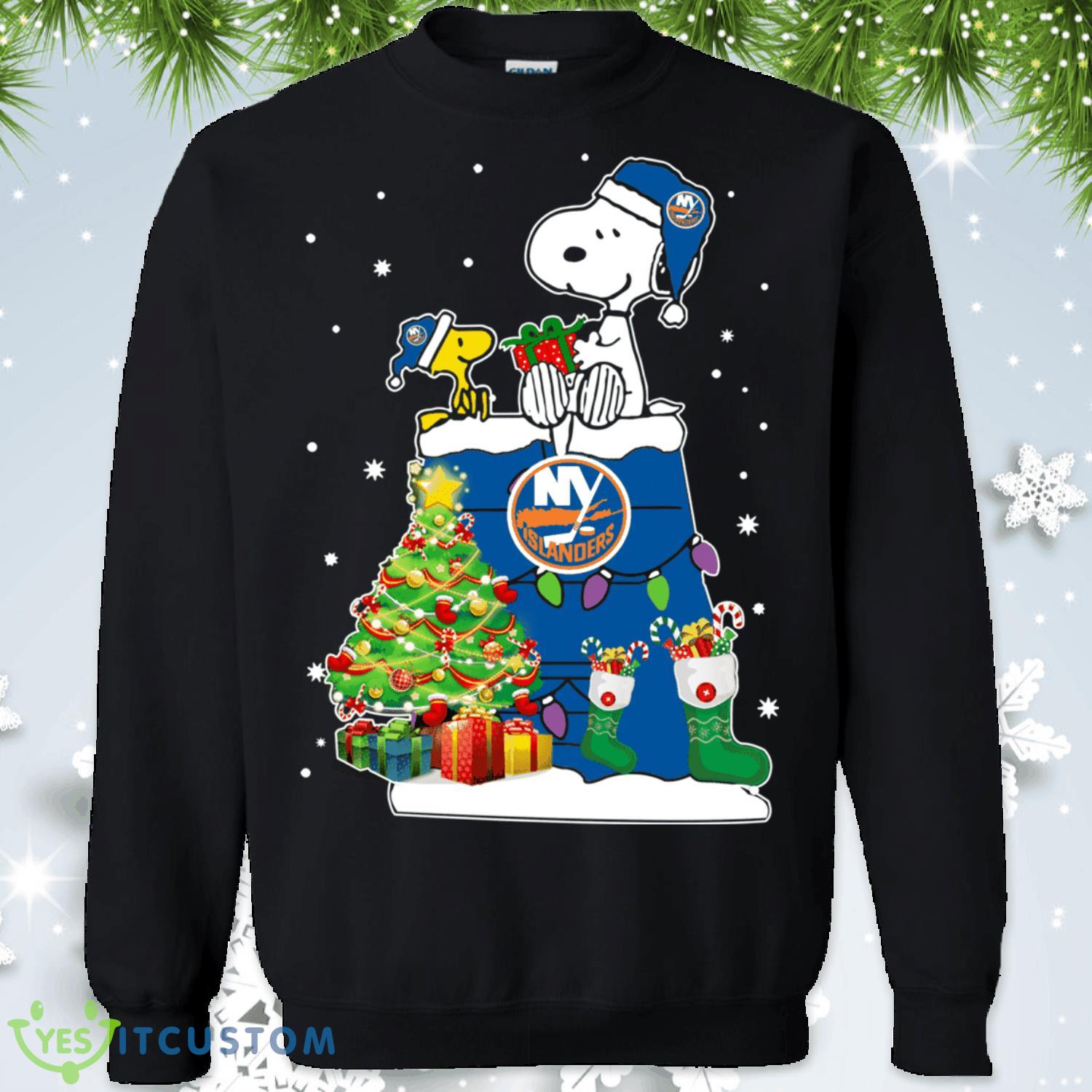 New York Islanders Snoopy Lover Christmas Sweatshirt 2 New York Islanders Snoopy Lover Christmas Sweatshirt Product Photo 1