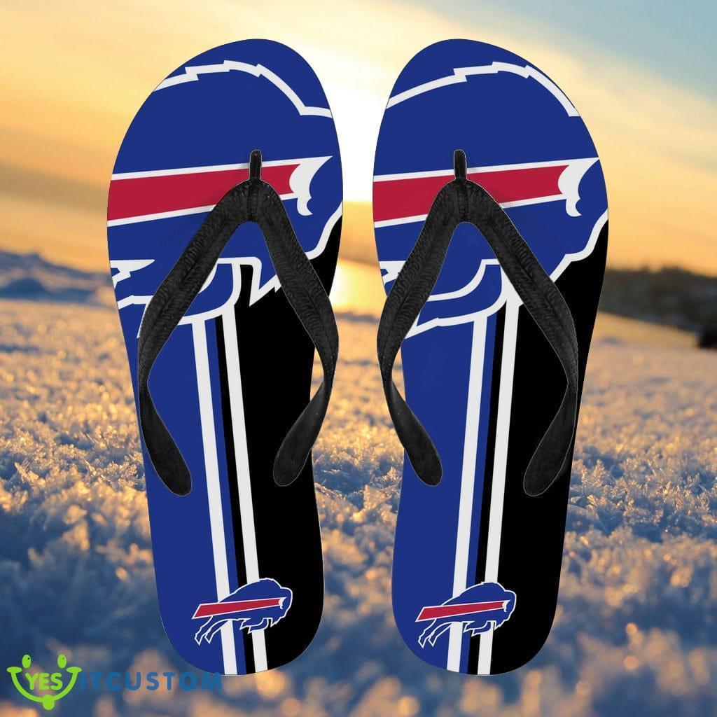 Buffalo Bills Fan Gift Two Main Colors Flip Flops 3 Buffalo Bills Fan Gift Two Main Colors Flip Flops Product Photo 1