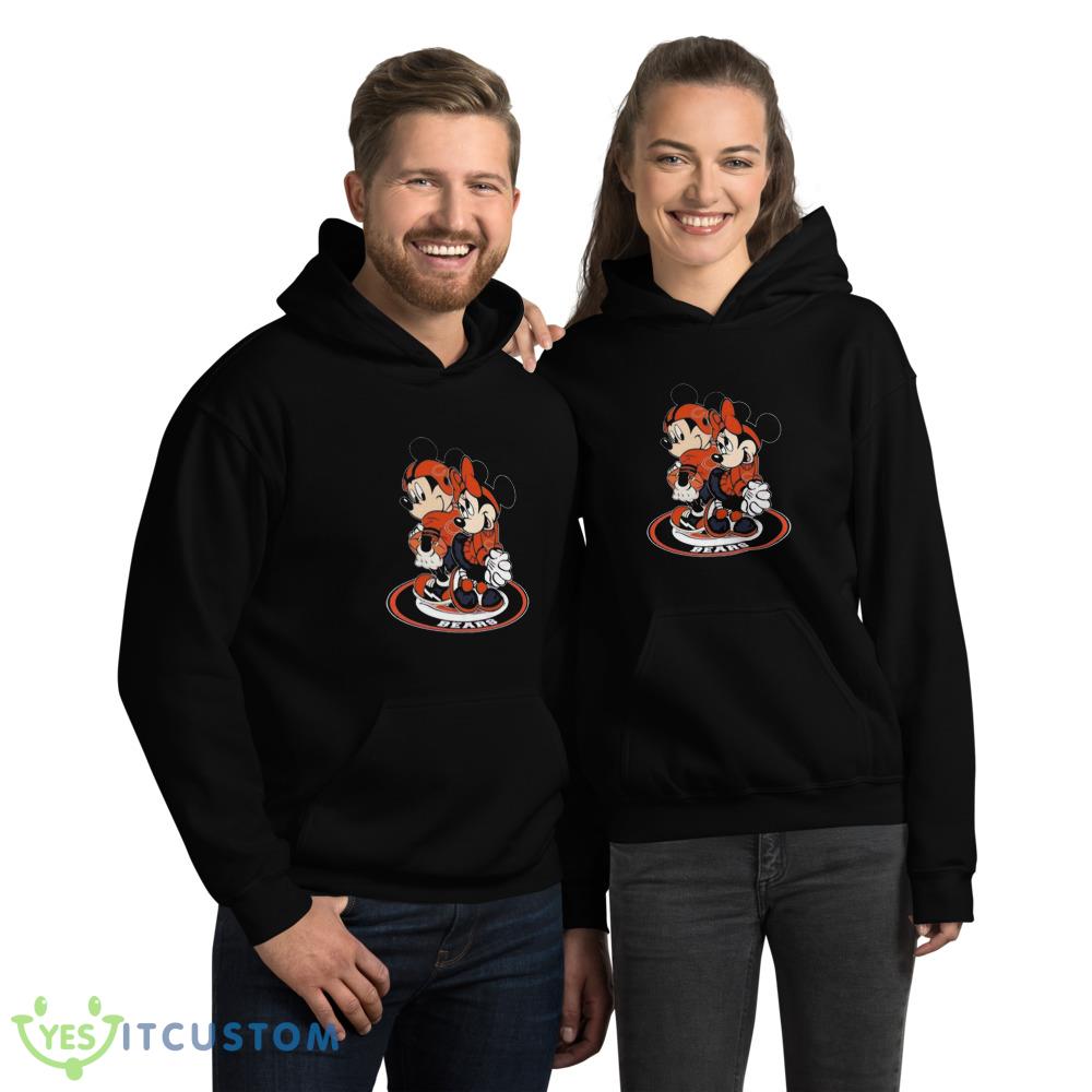 NFL Chicago Bears Mickey Mouse And Minnie Mouse Shirt Gift For Fan 15 NFL Chicago Bears Mickey Mouse And Minnie Mouse Shirt Gift For Fan - 18500 Unisex Heavy Blend Hooded Sweatshirt