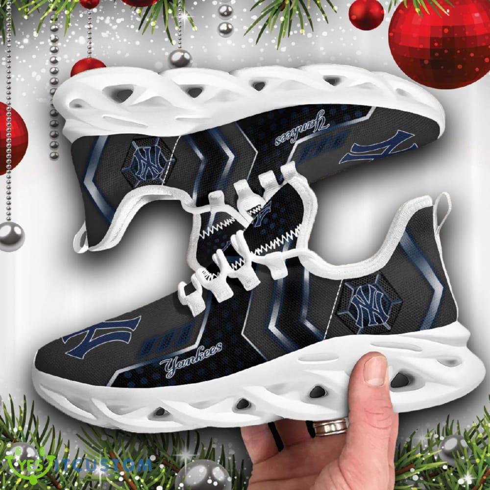New York Yankees Pro Standard Max Soul Shoes For Men And Women Running Sneakers Gift Fans 3 New York Yankees Pro Standard Max Soul Shoes For Men And Women Running Sneakers Gift Fans - New York Yankees Pro Standard Max Soul Shoes_3