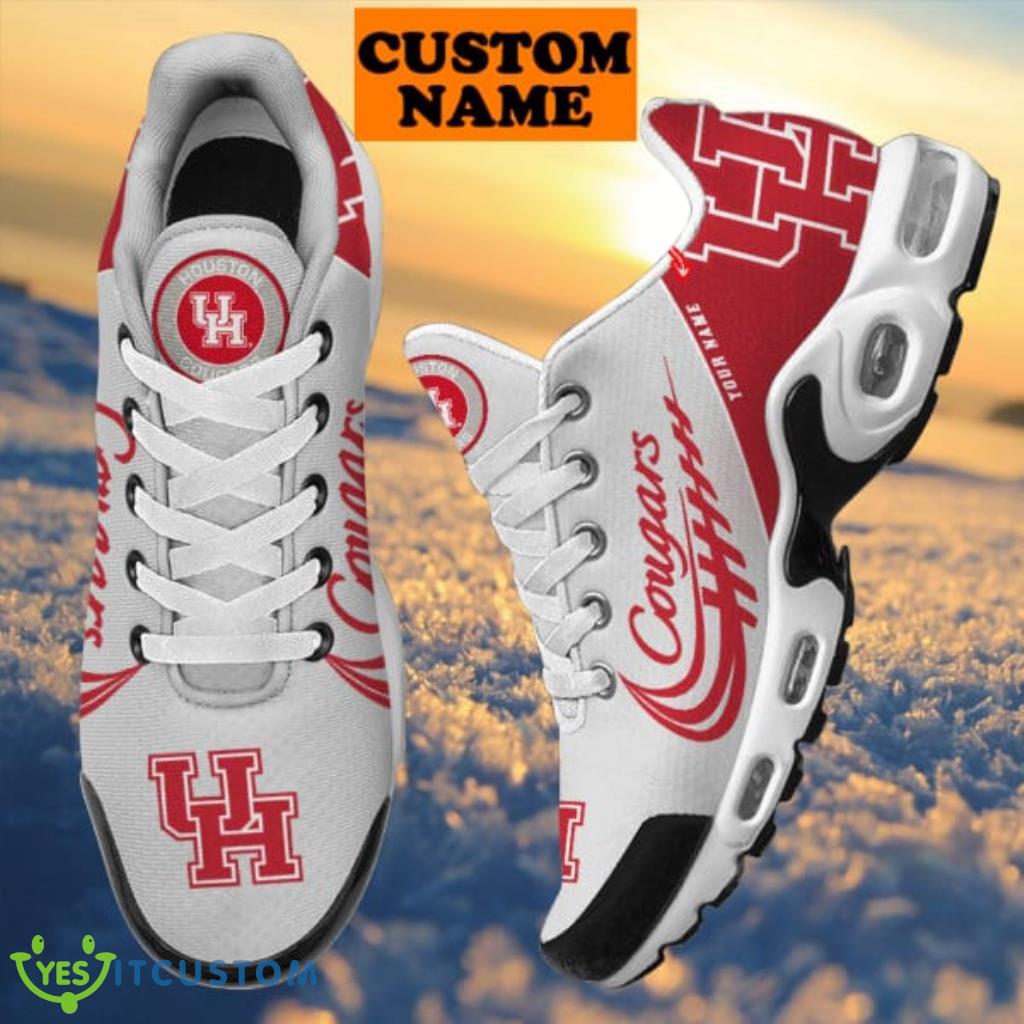 Personalized Houston Cougars 2 Air Cushion Sports Shoes Gift For Men And Women 2 Personalized Houston Cougars 2 Air Cushion Sports Shoes Gift For Men And Women Product Photo 1