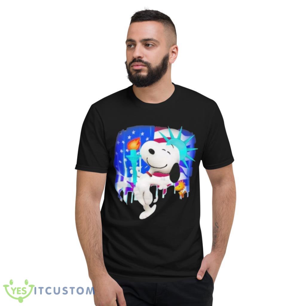 Snoopy And Woodstock American Flag T-Shirt 5 Snoopy And Woodstock American Flag T-Shirt Product Photo 5