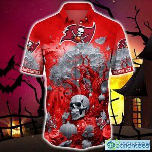 Tampa Bay Buccaneers Halloween Trending Skull 3D Hawaiian Shirt For Fans Gift Christmas Men And Women - Tampa Bay Buccaneers Halloween Skull Trending Hawaii Shirt New Arrivals_3