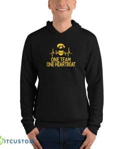 Iowa Hawkeyes One Team One Heartbeat T Shirt, Christmas Sweatshirt - 3719 Unisex Fleece Pullover Hoodie