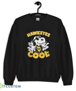 Iowa Hawkeyes Super Cool Limited Edition T Shirt, Christmas Sweatshirt - 18000 Unisex Heavy Blend Crewneck Sweatshirt